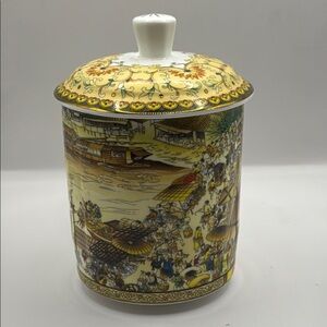 Vintage Datang Tatung porcelin mug  with Lid - Multicolor